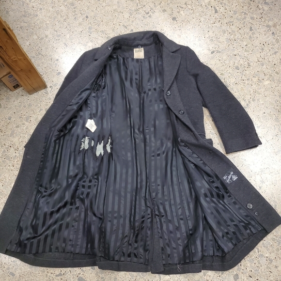 Hilary Radley Wool Cashmere Jacket with Fur Collar - Picture 5 of 8